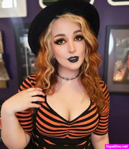 Girls Play 1 OnlyFans Thumbnail #5S0Rh3mNZM