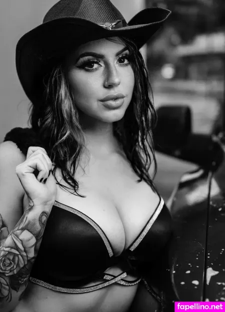 Girls Play 1 OnlyFans Thumbnail #5wiNbXT2Ge