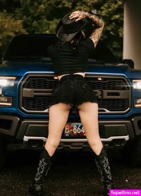Girls Play 1 OnlyFans Thumbnail #iJJ1S079Br