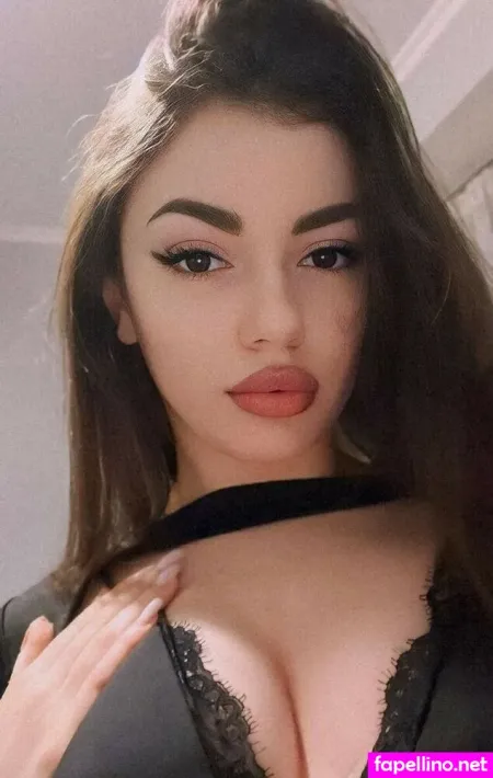 Girlsoodaa OnlyFans Thumbnail #djGIXrzq6Q