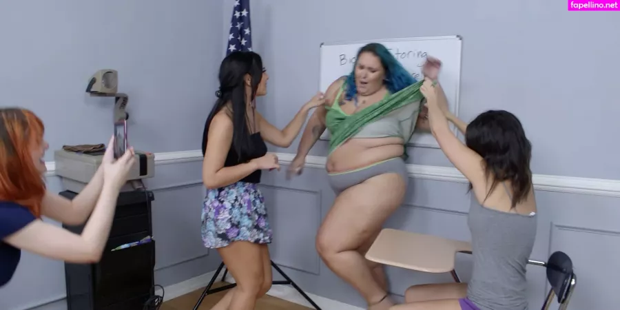 Girlswillbegirlsclub OnlyFans Thumbnail #y88e7X1dEu