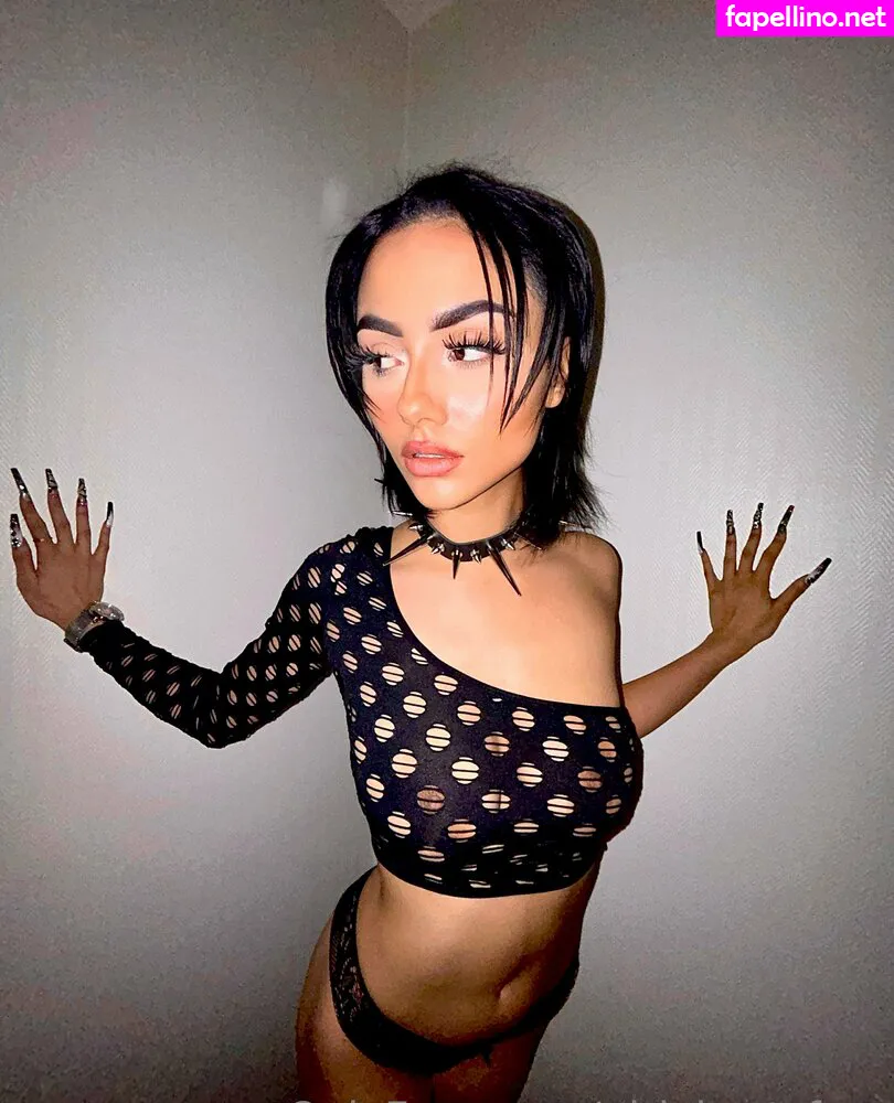 _theeprettygirl, girlybratzfree Nude Leaked OnlyFans Photo #Szbh9qMpaW