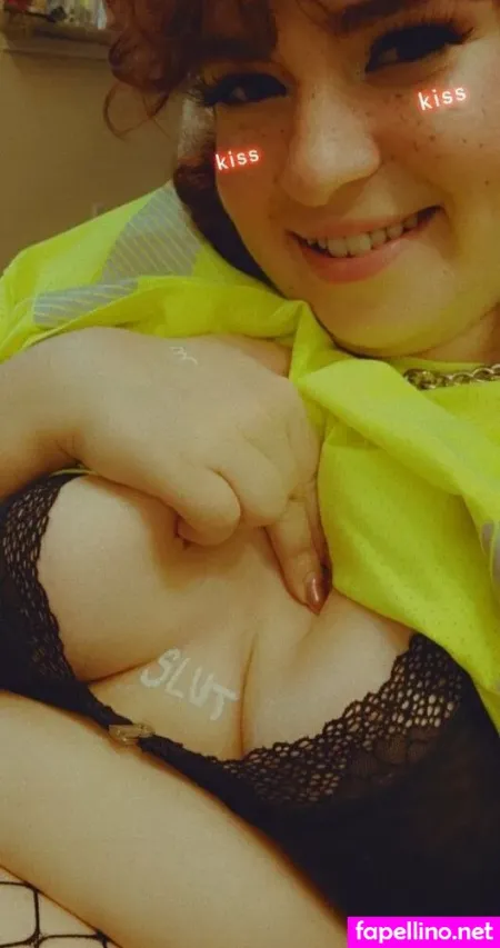 Girlylittlebaby OnlyFans Thumbnail #OeLq1MjI4G