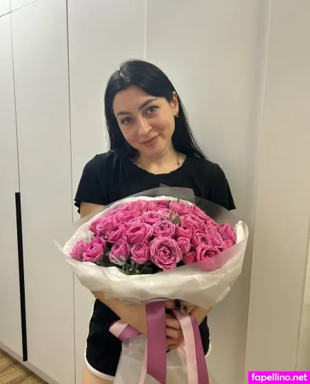 Girlyours001 OnlyFans Thumbnail #mNEh8M0y5W