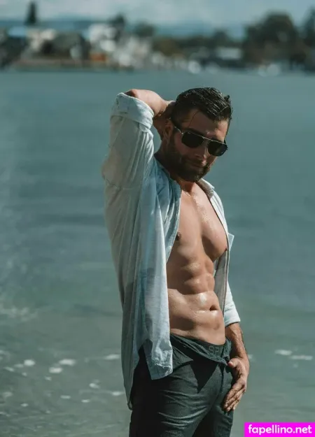 Girthbrooks4217 OnlyFans Thumbnail #b006fJBtjJ