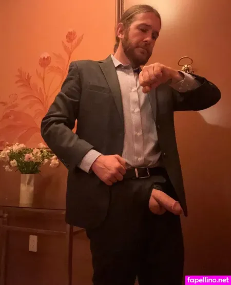 Girthbrooksof OnlyFans Thumbnail #cvyzYZgY6I