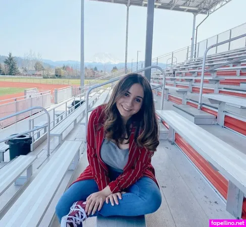 Gisela Berenguel OnlyFans Thumbnail #OrE2WY4JND