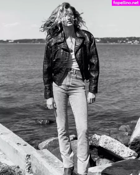 Gisele Bundchen OnlyFans Thumbnail #VVF2oV3xzs