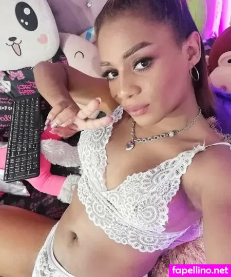 Gisella Fox OnlyFans Thumbnail #VGeQ4ysbhb