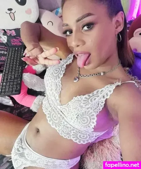 Gisella Fox OnlyFans Thumbnail #paeNNRmk9j