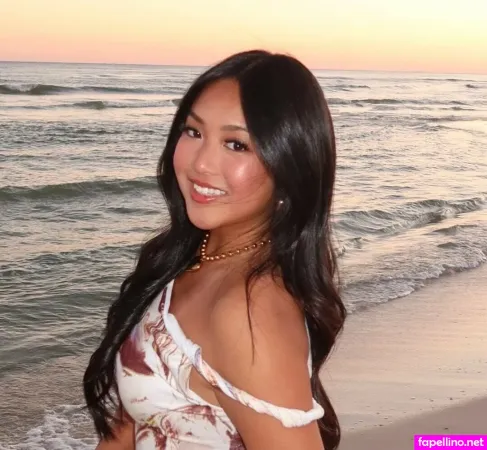 Giselle Hua OnlyFans Thumbnail #UvOVqSgP94