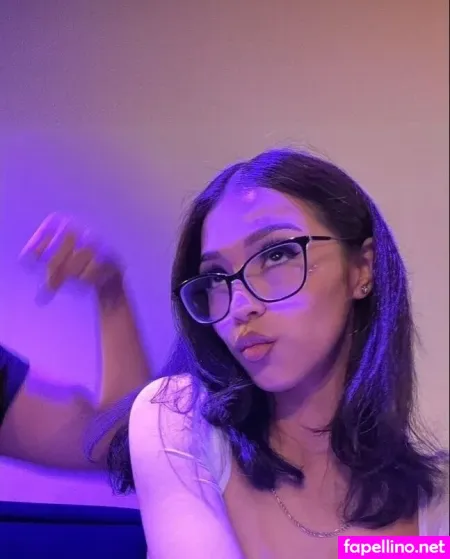 Giselle Pena OnlyFans Thumbnail #rFq3FntnVK