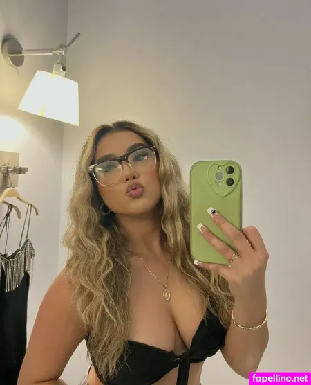 Gisselle Next Door OnlyFans Thumbnail #Z8RTrB9xJG