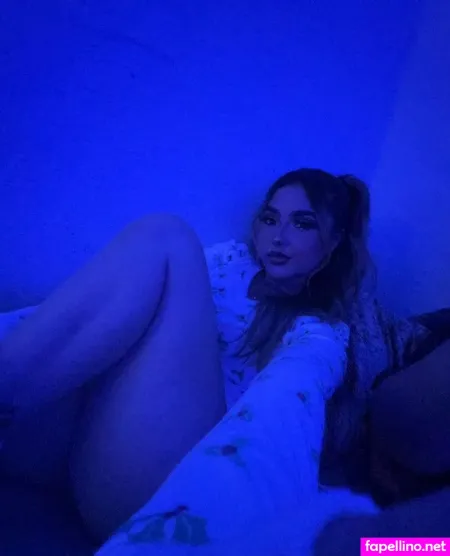 Gisselle Next Door OnlyFans Thumbnail #f2UWzydsUt