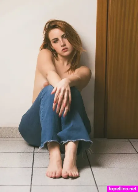 Giulia Blanchini OnlyFans Thumbnail #1wZYCuLziZ