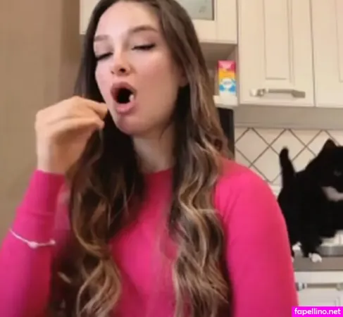 Giulia Corrado OnlyFans Thumbnail #995G33vRJG