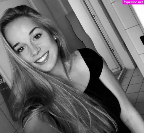 Giulia Gwinn OnlyFans Thumbnail #FQ1wm44Hh8