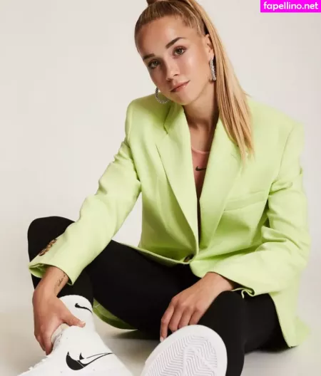 Giulia Gwinn OnlyFans Thumbnail #ZvNW3jAmtg