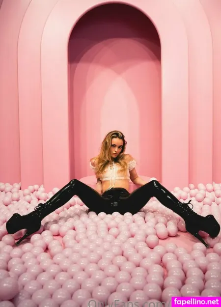 Giulia Hmb OnlyFans Thumbnail #LOIaaMMNgv