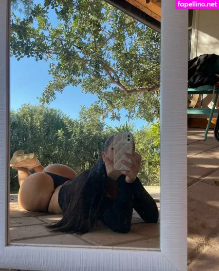 Giulia Loi OnlyFans Thumbnail #Q6jGrmUgDl