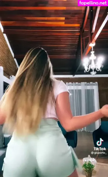 Giulia Porto OnlyFans Thumbnail #MyvyN6B35I