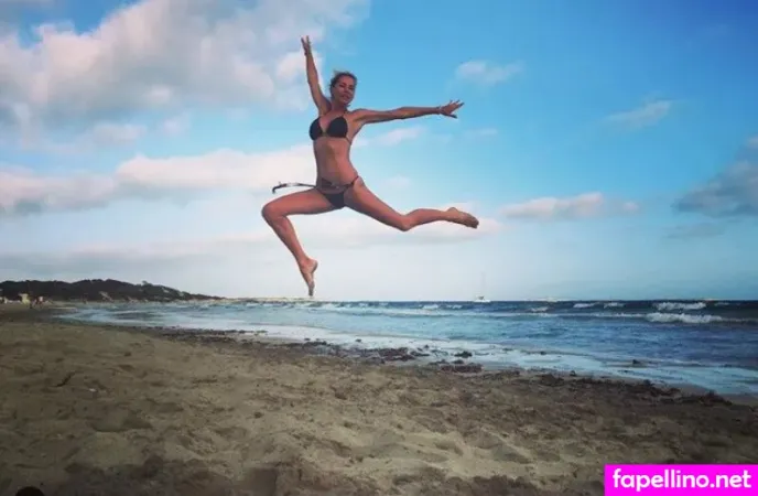 Giulia Siegel OnlyFans Thumbnail #0bhK1mgdrc