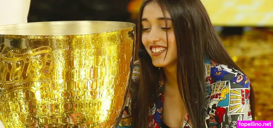 Giulia Stabile OnlyFans Thumbnail #qQgayB7w9y