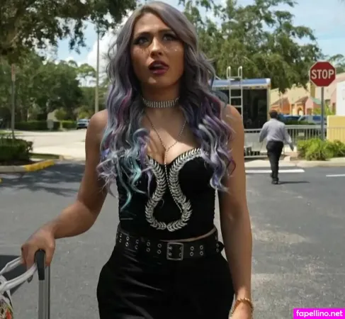 Giulia Stardom OnlyFans Thumbnail #sR8SszVFAA