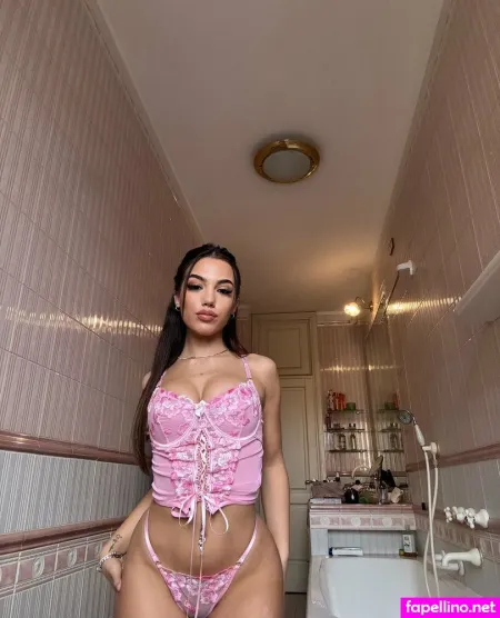 Giuliaaloii OnlyFans Thumbnail #BXPHxBzj1r