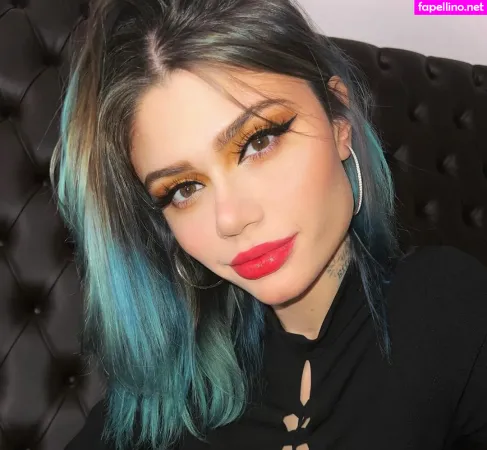 Giuliana Capitani OnlyFans Thumbnail #I1PCkZjLFl