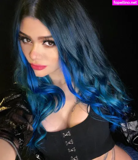 Giuliana Capitani OnlyFans Thumbnail #lHmugfJ6z6