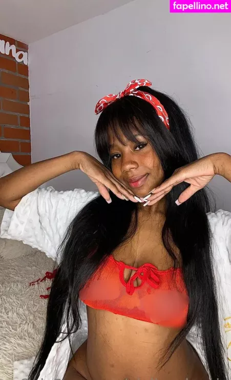 Giuliavalencia OnlyFans Thumbnail #Sp50qm0mwh