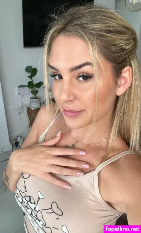 Giuliavaneri OnlyFans Thumbnail #aCvzSaK7ad