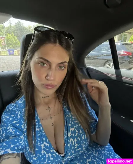 Giulie Tte OnlyFans Thumbnail #r5NyEE46Ji