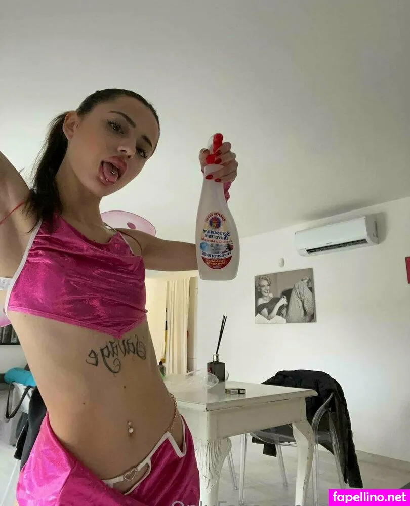 giulieeet Nude Leaked OnlyFans Photo #71rsrvm8dI