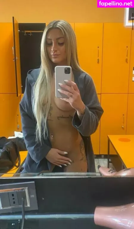 Giulismolteni OnlyFans Thumbnail #YRzOX7r4pu