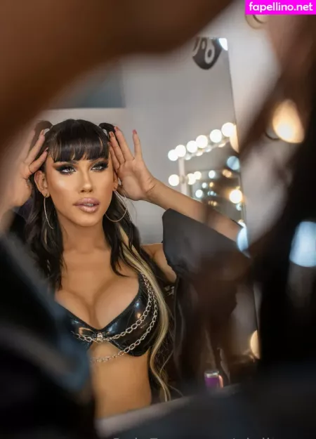 Giuliturns OnlyFans Thumbnail #nfk5uYPmSs