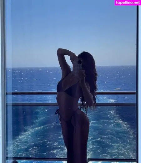 Giullia Buscacio OnlyFans Thumbnail #AshMHTYuGJ