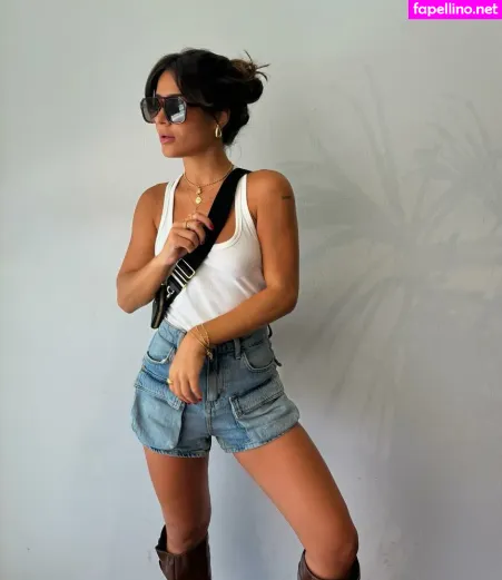 Giullia Buscacio OnlyFans Thumbnail #SJvpev1RVc