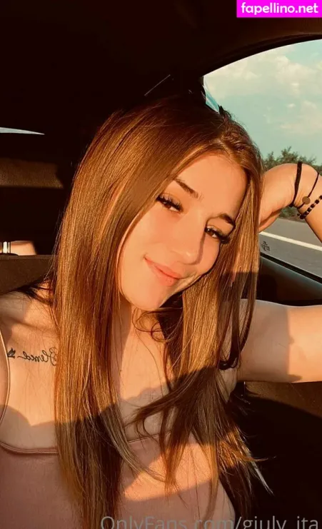 Giuly Ita OnlyFans Thumbnail #WHw5mXby3x