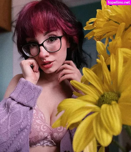 Givemethespooks OnlyFans Thumbnail #3zax9emkpM