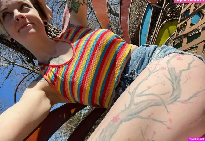 Gizbanggg OnlyFans Thumbnail #30cH9Cr3VL