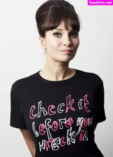 Gizzi Erskine OnlyFans Thumbnail #HlBJHw02Uq