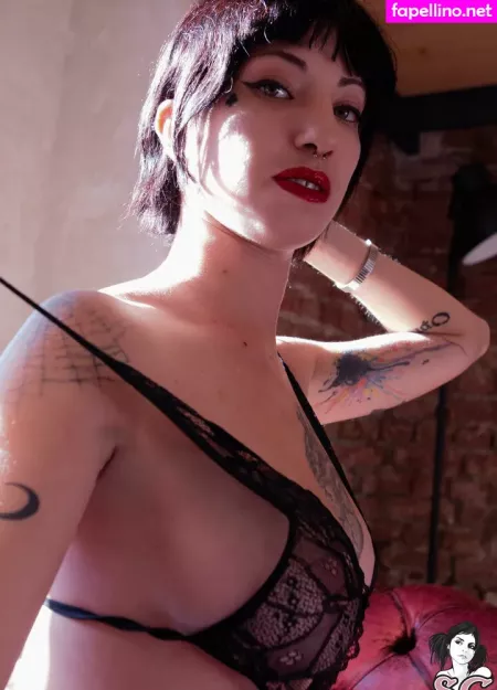 Glacialuz OnlyFans Thumbnail #VR2kq8pcUF