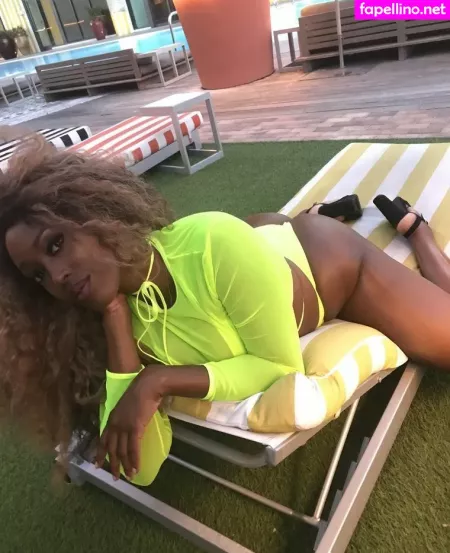 Glamazontyomi OnlyFans Thumbnail #8NBGj1Xi4r