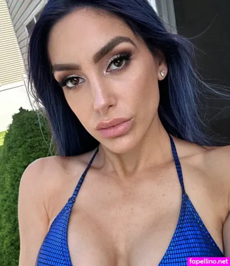 Glamwithnikki OnlyFans Thumbnail #tQs5ttMy4w