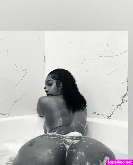 Glamxperienc OnlyFans Thumbnail #F0t3MKWIhq