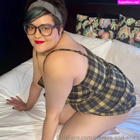 Glasses And Asses OnlyFans Thumbnail #Ch7sZ0vqtv