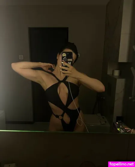 Glazalinkaaa OnlyFans Thumbnail #11eSMxedYO