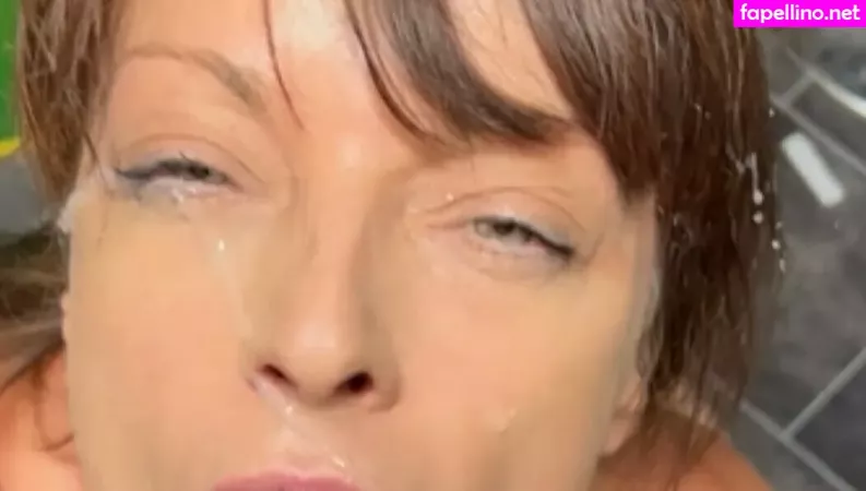 Glazed Girl 1 OnlyFans Thumbnail #oEaw3CbIGw